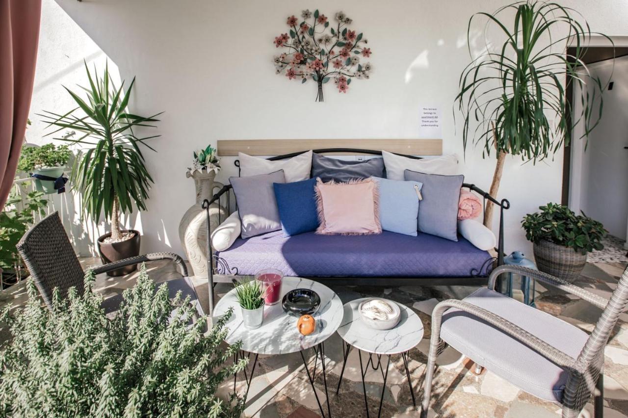 Apartments Nora Makarska Eksteriør bilde