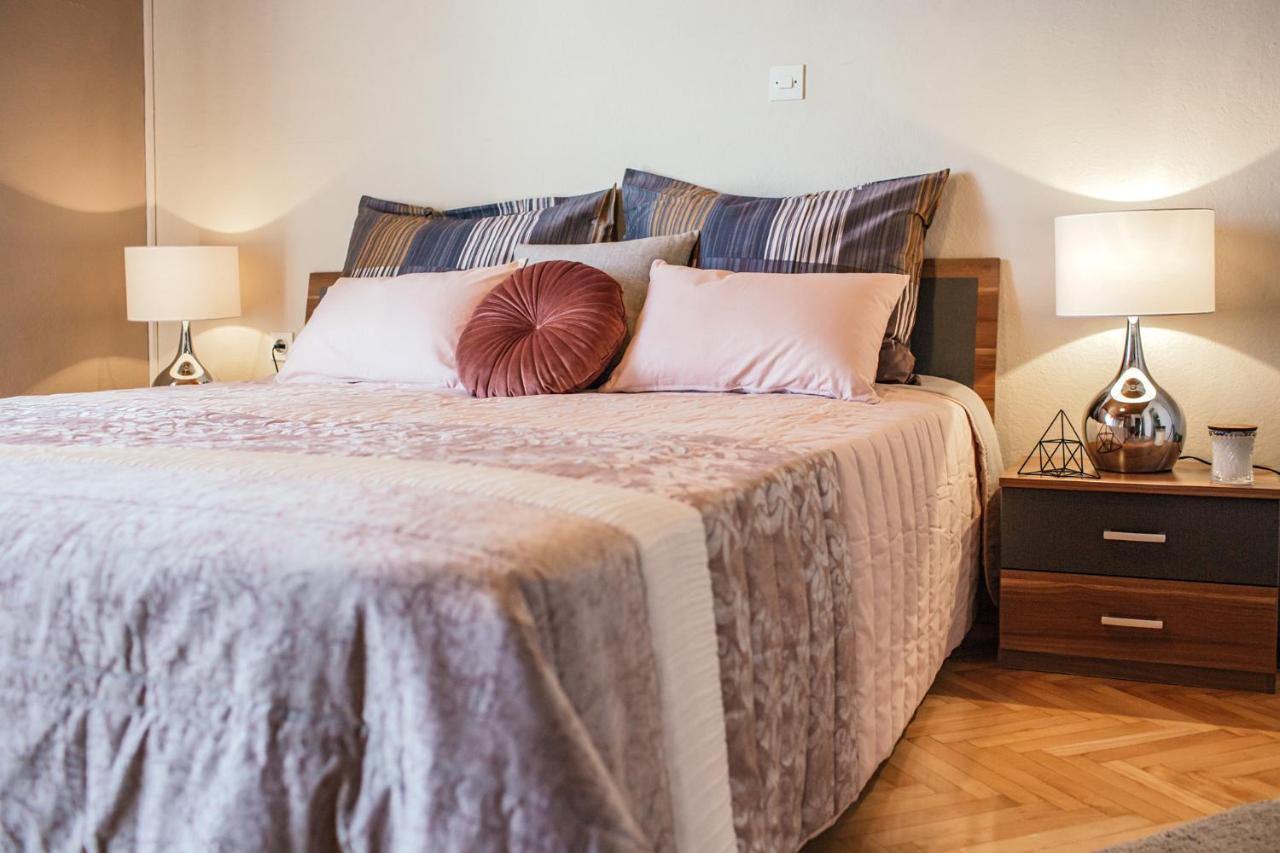 Apartments Nora Makarska Eksteriør bilde